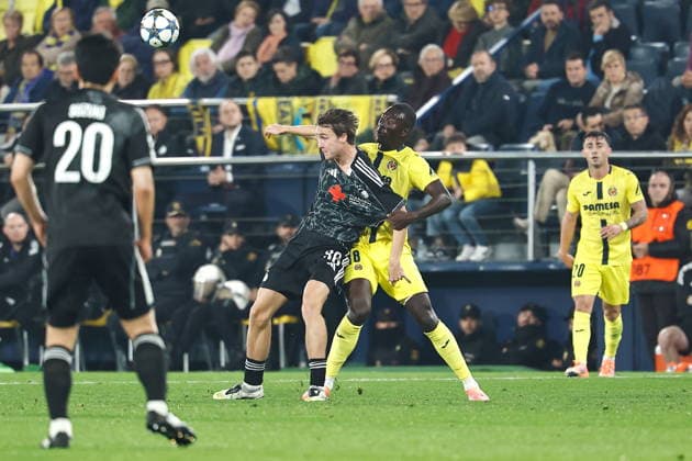 (L-R) William Clem (Copenhagen), Pape Gueye (Villarreal), DECEMBER 10, 2025 - Football Soccer : UEFA Champions League league phase match day 6 between Villarreal CF - FC Copenhagen at the Estadio de la Ceramica in Vila-Real, Spain. Noxthirdxpartyxsales  aflo_313220618