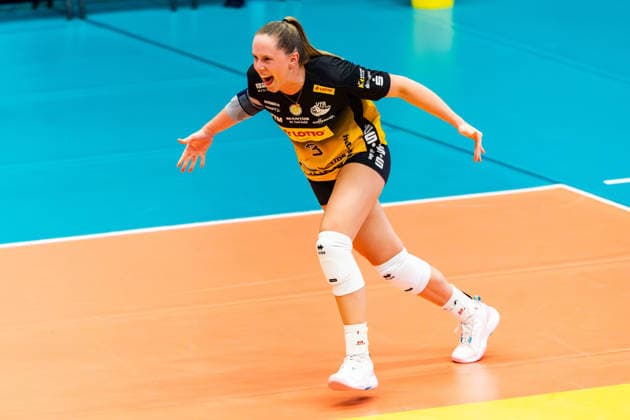 10 12 2025, GER, Volleyball, Women, Season 25 26, ZOI DVV Pokal, Semifinal, VfB 91 Suhl Lotto Thueringen Dresdner SC Lara Nagels VfB Suhl Lotto Thueringen 98527 Suhl Sporthalle Wolfsgrube Thüringen Germany