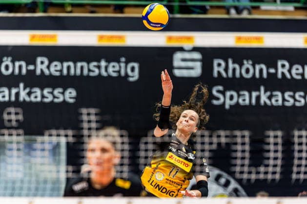 10 12 2025, GER, Volleyball, Women, Season 25 26, ZOI DVV Pokal, Semifinal, VfB 91 Suhl Lotto Thueringen Dresdner SC Laura Berger VfB Suhl Lotto Thueringen 98527 Suhl Sporthalle Wolfsgrube Thüringen Germany