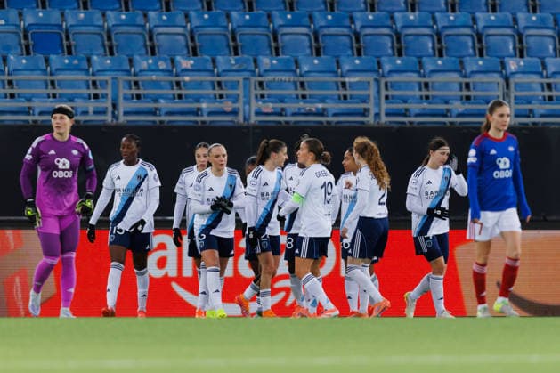 Valerenga v Paris FC, UEFA Women™s Champions League, Oslo, Norway Oslo, Norway. 10th, December 2025. Lorena Azzaro (9) of Paris FC scores for 0-1 from a penalty during the UEFA Women™s Champions League match between Vaalerenga and Paris FC at Intility Arena in Oslo. Norway, Oslo, Intility Arena  Copyright: xGonzalesxPhoto KetilxMartinsenx