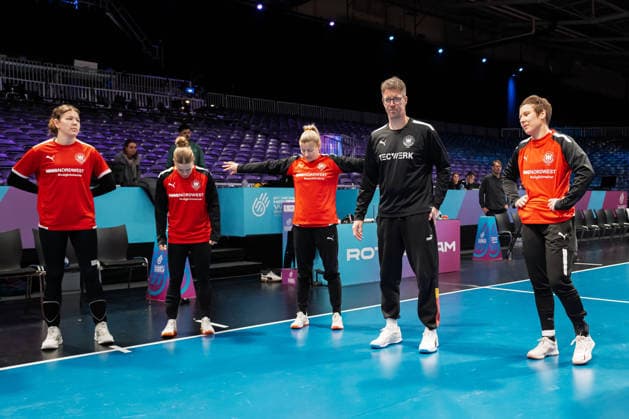 Handball, Womens World Championship Germany Training Coach Markus Gaugisch Germany Rotterdam Ahoey Netherlands
