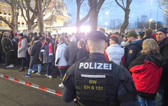Stuttgart , Football UEFA Europa League VfB Stuttgart vs Maccabi Tel Aviv , Police , Spectators