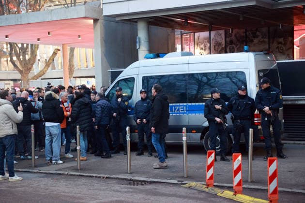 11 12 25 VfB Stuttgart Maccabi Tel Aviv FC Germany, Stuttgart, 11 12 2025, Football, UEFA Europa League, Season 2025 2026, VfB Stuttgart Maccabi Tel Aviv FC Police security controls Admission controls Spectators Fans Stadium MHP Arena