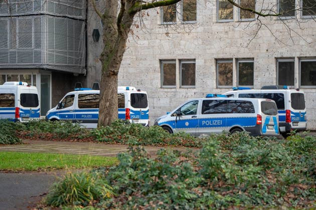 Police emergency vehicles, Stuttgart police forces in front of the high-risk match VfB Stuttgart Maccabi Tel Aviv, Stuttgart police forces in front of the high-risk match VfB Stuttgart Maccabi Tel Aviv Stuttgart Copyright: xEibner-Pressefoto EdwardxCheungx EP_ECG