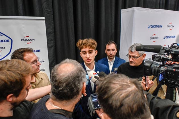 Decathlon - CMA CGM Cycling Team 2026 Presentation Young French rider Paul Seixas responds to the press after the team presentation of the DECATHLON - CMA CGM cycling team ahead of the coming 2026 season, in Villeneuve d Ascq, France, on December 11, 2025. Villeneuve d Ascq France  Copyright: xGautierxDemouveauxx originalFilename:demouveaux-notitle251211_npXos.jpg