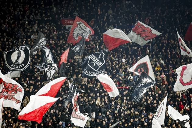 UTRECHT - FC Utrecht supporters during the UEFA Europa League match between FC Utrecht and Nottingham Forest at the Galgenwaard Stadium on December 11, 2025, in Utrecht, Netherlands. ANP ROBIN VAN LONKHUIJSEN UEFA Europa League matchday 6 2025-2026 xVIxANPxSportx xxANPxIVx 544594429 originalFilename: 544594429.jpg
