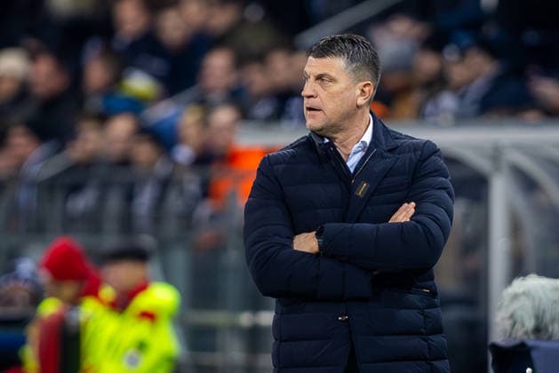 STURM GRAZ - CRVENA ZVEZDA Head coach of Crvena Zvezda Vladan Milojevic during the league phase of UEFA Europa league football match between SK Sturm Graz and FK Crvena Zvezda Belgrade. Graz, Austria, December 11, 2025. Photo by Branislav Racko Copyright: xx 080A3424