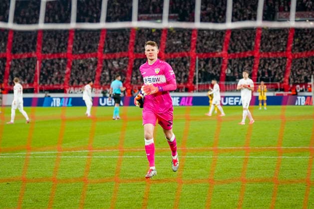 Football UEFA Europa League 2025 26, Matchday 6 VfB Stuttgart vs Maccabi Tel Aviv FC Arena Stuttgart Germany Alexander Nübel Alexander Nubel VfB Stuttgart, 33 Copyright: xJOERANxSTEINSIEKx