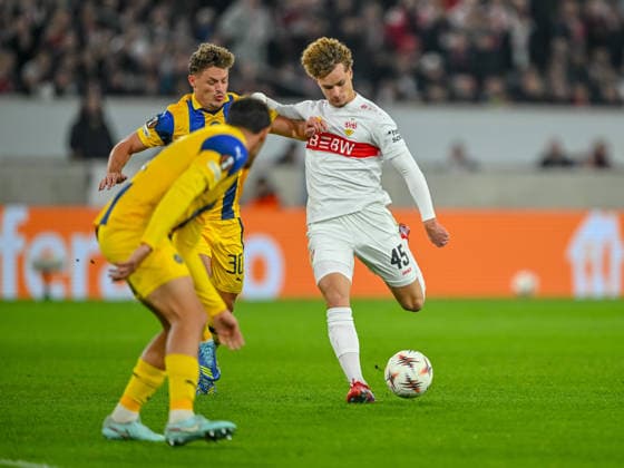 Itai Ben Hamo Maccabi Tel Aviv FC , Itamar Noy Maccabi Tel Aviv FC and Lazar JovanoviÄ? VfB Stuttgart battle for the ball during the UEFA Europa League 2025 26 League Phase MD6 match between VfB Stuttgart and Maccabi Tel Aviv FC at Stuttgart Arena on December 11, 2025 in Stuttgart, Germany Photo by Harry Langer DeFodi Images