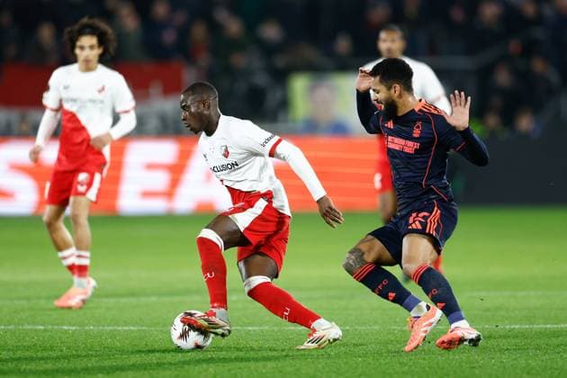 UTRECHT , 11-12-2025 , Stadium Galgenwaard , season 2025 2026 , UEFA Europa League football , League phase Matchday 6 , match between FC Utrecht and Nottingham Forrest , picture shows FC Utrecht player Yoann Cathline, Nottingham Forest player Douglas Luiz Utrecht - Nottingham Forrest  x200121961x Copyright: