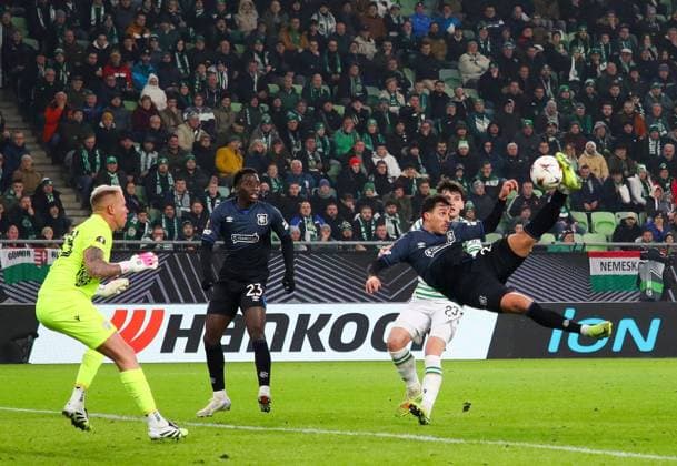 Bojan Miovski of Rangers scores his sides first goal during UEFA Europa League league phase match at the Groupama Arena, Budapest. Ferencvaros v Rangers - UEFA Europa League - League Phase - Groupama Arena, Budapest, Hungary - 11 Dec 2025Budapest Groupama Arena United Kingdom  Copyright: xO Rourke RangersxFC Shutterstockx 16081545m