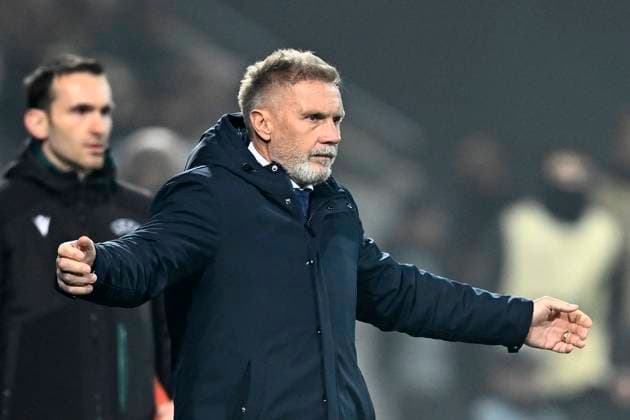 Midtjylland v KRC Genk - UEFA Europa League MIDTJYLLAND, DENMARK - DECEMBER 11 : Fink Thorsten head coach of KRC Genk during the UEFA Europa League 2025 26 League Phase MD6 match between Midtjylland and KRC Genk on December 11, 2025 in Midtjylland, Denmark, 11 12 2025 Midtjylland Denmark  Copyright: xTomasxSiskx