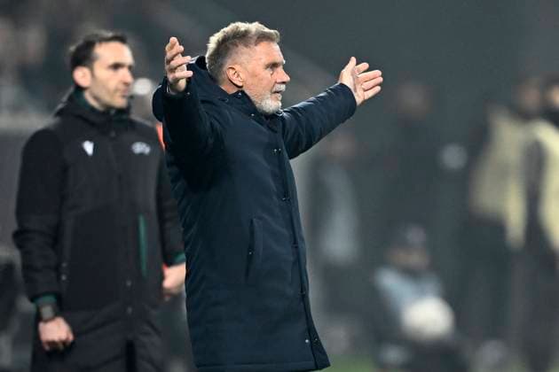 Midtjylland v KRC Genk - UEFA Europa League MIDTJYLLAND, DENMARK - DECEMBER 11 : Fink Thorsten head coach of KRC Genk during the UEFA Europa League 2025 26 League Phase MD6 match between Midtjylland and KRC Genk on December 11, 2025 in Midtjylland, Denmark, 11 12 2025 Midtjylland Denmark  Copyright: xTomasxSiskx
