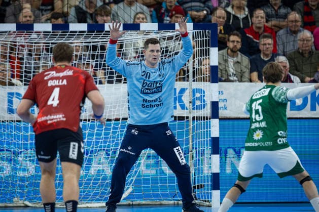 DAIKIN HBL SG Flensburg Handewitt vs Füchse Berlin 11 12 25 Kevin Møller Nr 20, SG Flensburg Handewitt vs Tobias Schjølberg Grøndahl Nr 15, Füchse Berlin DAIKIN HBL SG Flensburg Handewitt vs Füchse Berlin, GP JOULE Arena on 11 12 25 Copyright: xBEAUTIFULxSPORTS MarioxM.xKobergx
