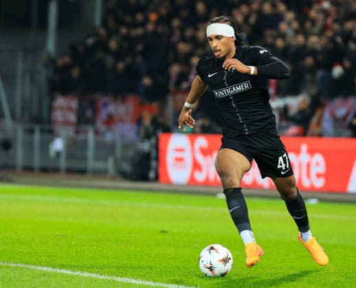 SOCCER - UEFA EL, Sturm vs Red Star GRAZ,AUSTRIA,11.DEC.25 - SOCCER - UEFA Europa League, SK Sturm Graz vs Red Star Belgrade. Image shows Emanuel Aiwu (Sturm).  GEPAxpictures xWolfgangxGrebien