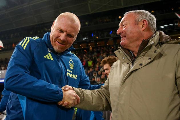 2025-12-11 FC Utrecht v Nottingham Forest FC - UEFA Europa League 2025 26 League Phase MD6 UTRECHT, NETHERLANDS - DECEMBER 11: Head Coach Ron Jans of FC Utrecht, Head Coach Sean Dyche of Nottingham Forest FC during the UEFA Europa League 2025 26 League Phase MD6 match between FC Utrecht and Nottingham Forest FC at Stadion Galgenwaard on December 11, 2025 in Utrecht, Netherlands. Utrecht Stadion Galgenwaard Netherlands Content not available for redistribution in The Netherlands directly or indirectly through any third parties. Copyright: xBenxGalx
