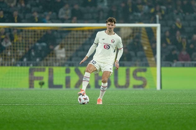 Switzerland UEFA Europa League 2025 26, BSC Young Boys vs LOSC Lille Stadion Wankdorf, Bern Thomas Meunier 12 Lille in action Bern Stadion Wankdorf Bern Switzerland Copyright: xKjetilxWaberx