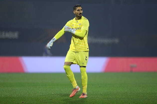 Croatia, Zagreb, 111225. Betis goalkeeper Alvaro Valles at Europa League Round 6 football match GNK Dinamo - Real Betis Balompie. Photo: Josip Bandic CROPIX Zagreb Croatia Copyright: xxJosipxBandicx xCROPIXx dinamo_betis29-111225