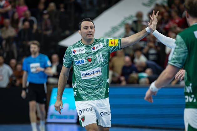 DAIKIN HBL SG Flensburg Handewitt vs. Füchse Berlin 11 12 25 Aitor Arino No. 14, Füchse Berlin DAIKIN HBL SG Flensburg Handewitt vs. Füchse Berlin, GP JOULE Arena on 11 12 25 Copyright: xBEAUTIFULxSPORTS MarioxM.xKobergx