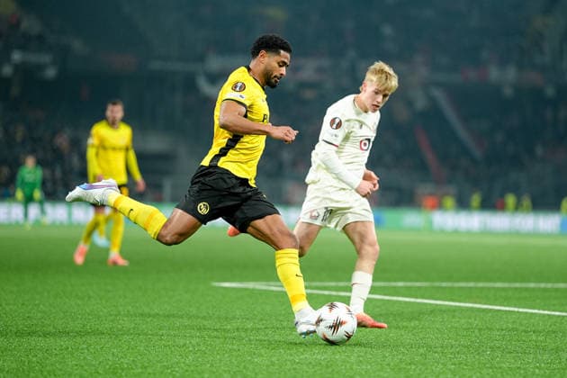 Switzerland UEFA Europa League 2025 26, BSC Young Boys vs LOSC Lille Stadion Wankdorf, Bern Saidy Janko 17 Young Boys in action Bern Stadion Wankdorf Bern Switzerland Copyright: xKjetilxWaberx