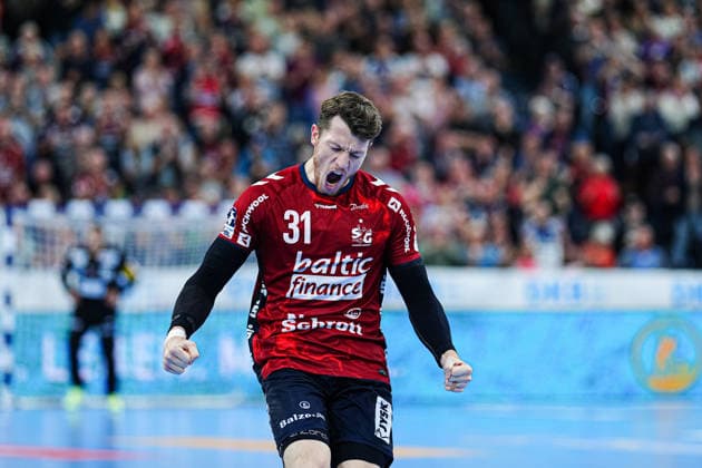 Goal celebration Emil Manfeldt Jakobsen SG Flensburg Handewitt, 31 GER, SG Flensburg Handewitt vs Fuechse Berlin, Handball, Bundesliga, Matchday 16, Season 2026 2026, 11 12 2025 GER, SG Flensburg Handewitt vs Fuechse Berlin, Handball, Bundesliga, Matchday 16, Season 2026 2026, 11 12 2025 Flensburg Copyright: xEibner-Pressefoto MarcelxvonxFehrnx EP_MFN