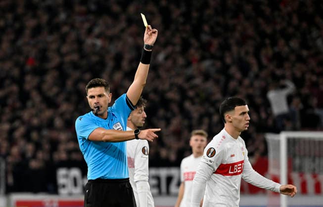 Referee Referee Marian Barbu ROU shows Bilal El Khannouss VfB Stuttgart 11 yellow card yellow warning gesture gesture VfB Stuttgart v Maccabi Tel Aviv FC EUROPA LEAGUE EL 11 12 2025 DFL REGULATIONS PROHIBIT ANY USE OF PHOTOGRAPHS AS IMAGE SEQUENCES AND OR QUASI VIDEO VfB Stuttgart v Maccabi Tel Aviv FC EUROPA LEAGUE EL