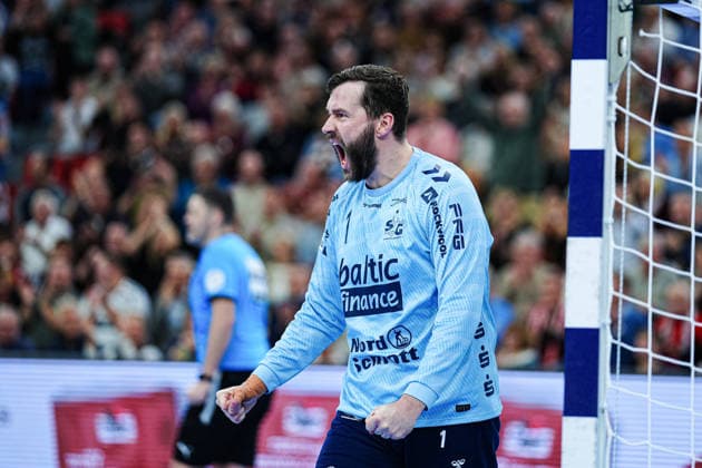 Cheers after Benjamin Burics save SG Flensburg Handewitt, 01 GER, SG Flensburg Handewitt vs Fuechse Berlin, Handball, Bundesliga, Matchday 16, Season 2026 2026, 11 12 2025 GER, SG Flensburg Handewitt vs Fuechse Berlin, Handball, Bundesliga, Matchday 16, Season 2026 2026, 11 12 2025 Flensburg Copyright: xEibner-Pressefoto MarcelxvonxFehrnx EP_MFN