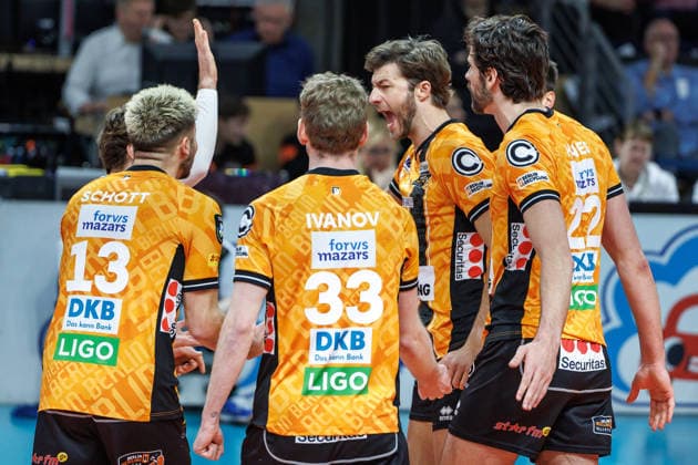 11 12 25, Berlin, Volleyball 1 Bundesliga, Men, CEV Champions League , BR Volleys Club Voleibol Guaguas, Max Schmeling Halle BR Volleys