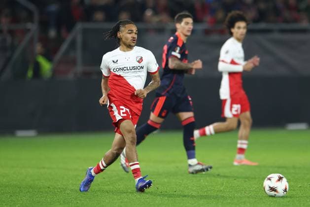 UTRECHT , 11-12-2025 , Stadium Galgenwaard , season 2025 2026 , UEFA Europa League football , League phase Matchday 6 , match between FC Utrecht and Nottingham Forrest , picture shows FC Utrecht player Alonzo Engwanda Utrecht - Nottingham Forrest  x200122970x Copyright: