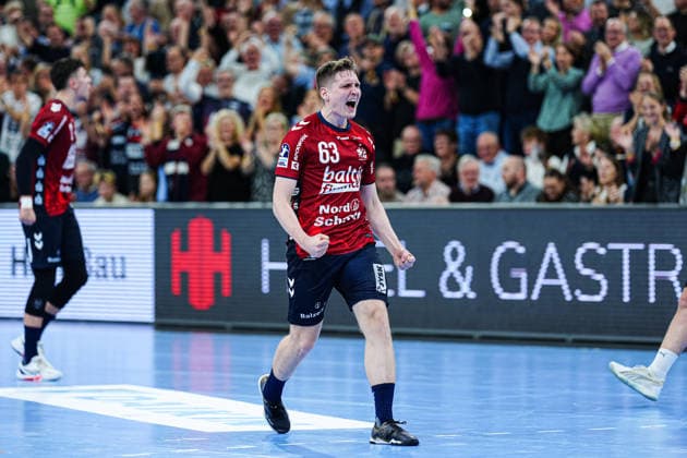 Goal celebration Domen Novak SG Flensburg Handewitt, 63 GER, SG Flensburg Handewitt vs Fuechse Berlin, Handball, Bundesliga, Matchday 16, Season 2026 2026, 11 12 2025 GER, SG Flensburg Handewitt vs Fuechse Berlin, Handball, Bundesliga, Matchday 16, Season 2026 2026, 11 12 2025 Flensburg Copyright: xEibner-Pressefoto MarcelxvonxFehrnx EP_MFN