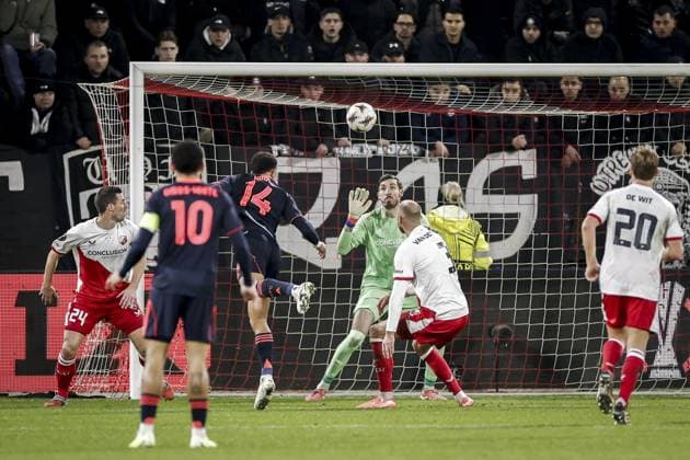 UTRECHT - Igor Jesus of Nottingham Forest scores the 1-2 goal during the UEFA Europa League match between FC Utrecht and Nottingham Forest at Galgenwaard Stadium on December 11, 2025, in Utrecht, Netherlands. ANP ROBIN VAN LONKHUIJSEN UEFA Europa League matchday 6 2025-2026 xVIxANPxSportx xxANPxIVx 544602464 originalFilename: 544602464.jpg