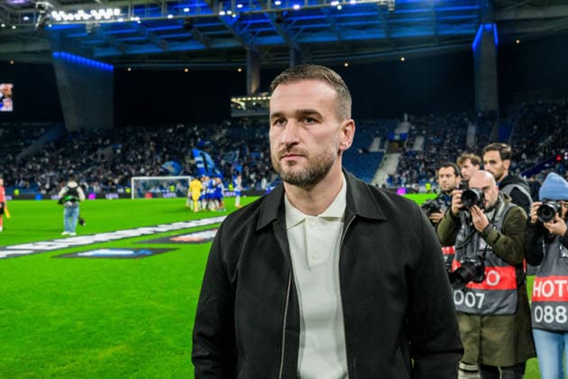 251211 Head coach Anes Mravac of Malmö FF during the Europa League football match between Porto and Malmö FF on December 11, 2025 in Porto Photo Ludvig Thunman BILDBYRAN kod LT LT0761 fotboll football soccer fotball uefa europa league europa league porto malmö ff bbeng  Copyright: LUDVIGxTHUNMAN BB251211LT047
