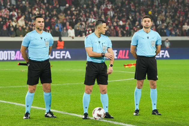 UEFA Europa League SC Freiburg vs FC Salzburg, 11 12 2025 Referee team Elshad Abdullayev assistant referee , Elchin Masiyev referee and Parvin Talibov assistant referee UEFA Europa League SC Freiburg vs FC Salzburg, Europa Park Stadium, 11 12 2025 Copyright: xBEAUTIFULxSPORTS Boscox