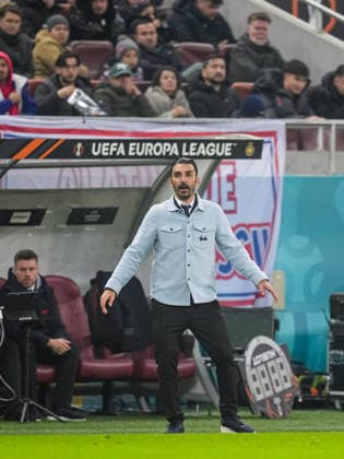 UEFA Europa League: Fotbal Club FCSB v Feyenoord Bucharest - FCSB coach Elias Charalambous during the sixth match of the UEFA Europa League 2025 2026. The match is set between Fotbal Club FCSB and Feyenoord at Arena Nationala on 11 December 2025 in Bucharest, Romania. Copyright: xYannickxVerhoevenx
