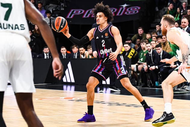 BASKET : Paris Basketball vs Zalgiris Kaunas - Euroligue - JournÃ e 15 - 11 12 25 Nadir Hifi (Paris Basketball) ParisFrance  Copyright: xBaptistexAutissierx