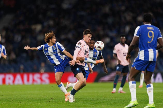 Rodrigo Mora and Kenan Busuladzic seen during UEFA Europa League game between teams of FC Porto and Malmo FF (Bernardo Benjamim Ball Raw Images) Porto Estadio do Dragao Portugal Copyright: xBernardoxBenjamimx bernardobenjamim_porto_malmo_2526-11