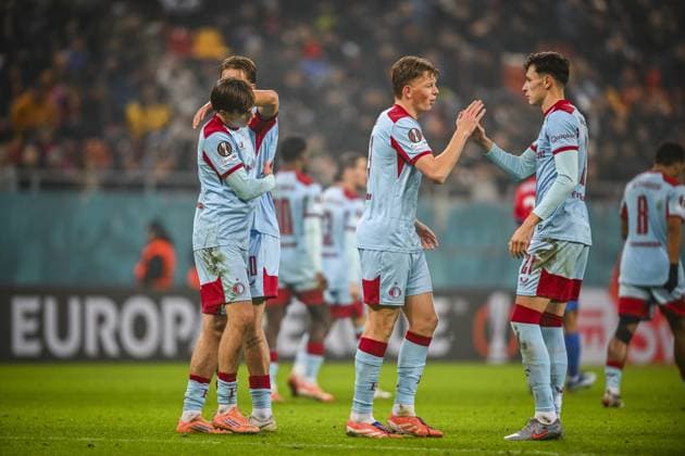 BUCHAREST , 11-12-2025 , National Arena , season 2025 2026 , UEFA Europa League football , League phase matchday 6 , match between FC Steaua Boekarest and Feyenoord , picture shows 1-3 scored by Feyenoord player Leo Sauer FCSB - Feyenoord  x200124788x Copyright: