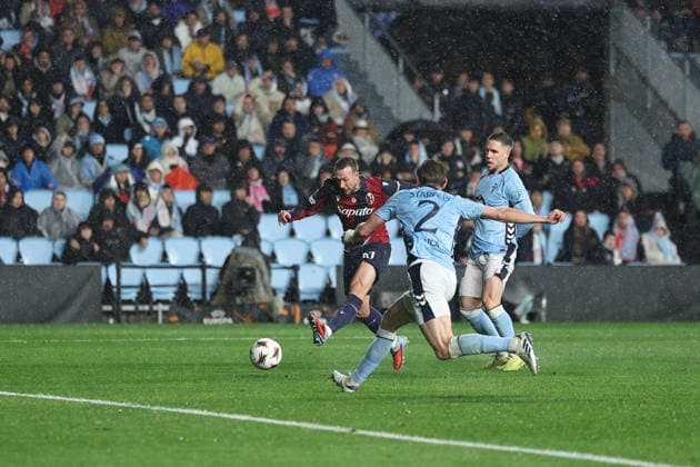 Mf Vigo 11 12 2025 - Europa League Celta Vigo-Bologna foto Michele Finessi Image nella foto: gol Federico Bernardeschi 