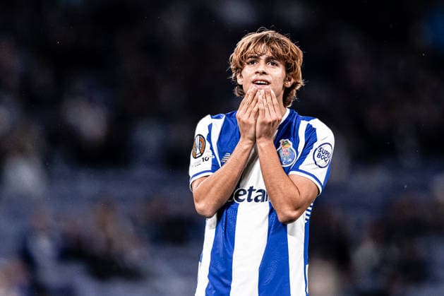 FC Porto v Malmo FF - UEFA Europa League 2025 26 League Phase MD6 PORTO, PORTUGAL - DECEMBER 11: Rodrigo Mora of FC Porto looks dejected during to the UEFA Europa League 2025 26 League Phase MD6 match between FC Porto and Malmo FF at Estadio do Dragao on December 11, 2025 in Porto, Portugal. (Photo by Joao Gregorio RSM Press via Photo Players Images Magara press) Porto Estadio do Dragao Portugal Copyright: xJoaoxGregoriox