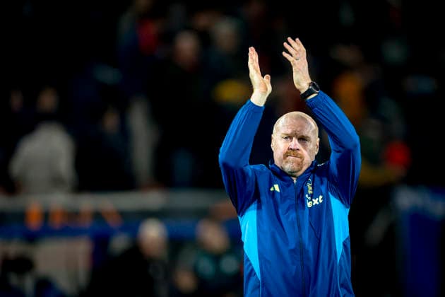 Nottingham Forest FC trainer Sean Dyche during the match FC Utrecht vs Nottingham Forest FC at the Stadium de Galgenwaard for the Europa League League phase Matchday 6 season 2025 2026 in UTRECHT, Netherlands on 11 december 2025, photo by Marcel van Dorst EYE4images DeFodi Images