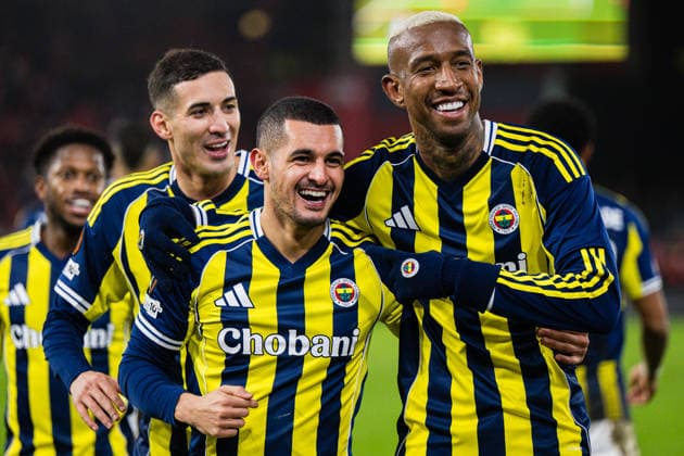 251211 Talisca of Fenerbahce celebrates after scoring the 0 4 goal during the UEFA Europa League football match between Brann and Fenerbache on December 11, 2025 in Bergen Photo Marius Simensen BILDBYRAN COP 238 MM0053 bbeng brann fenerbache football fotball fotboll jubel soccer uefa europa league  Copyright: MARIUSxSIMENSEN BB251211ZD049