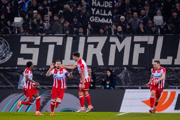 STURM GRAZ - CRVENA ZVEZDA Mirko Ivanic, Tomas Handel of Crvena Zvezda celebrate a goal during the league phase of UEFA Europa league football match between SK Sturm Graz and FK Crvena Zvezda Belgrade. Graz, Austria, December 11, 2025. Photo by Branislav Racko Copyright: xx 080A3920
