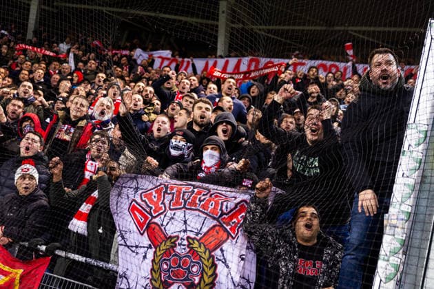STURM GRAZ - CRVENA ZVEZDA Fans of Crvena Zvezda celebarte after the league phase of UEFA Europa league football match between SK Sturm Graz and FK Crvena Zvezda Belgrade. Graz, Austria, December 11, 2025. Photo by Branislav Racko Copyright: xx 080A4730