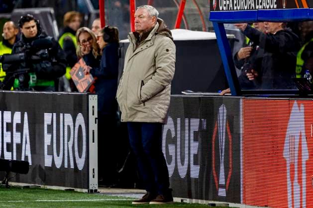 head coach Ron Jans of FC Utrecht looks dejected after conceding his sides second goal FC Utrecht v Nottingham Forest FC, UEFA Europa League 2025 26 League Phase MD6, FC Utrecht v Nottingham Forest FC, Stadion Galgenwaard, December 11, 2025, Utrecht, Netherlands.