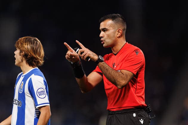 Rohit Saggi seen during UEFA Europa League game between teams of FC Porto and Malmo FF (Bernardo Benjamim Ball Raw Images) Porto Estadio do Dragao Portugal Copyright: xBernardoxBenjamimx bernardobenjamim_fcporto_malmo_2526-026