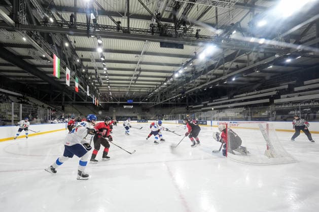 Giappone vs Italia per i IHF Mondiali Hockey Under 20 alla Rho Ice hockey, Eishockey Arena ,Milano (Italia) GiovedÃ¬ 11 Dicembre 2025 (Foto Claudio Furlan LaPresse) Japan vs Italy at the IHF Under-20 World Hockey Championships at the Rho Ice Hockey Arena, Milan (Italy) on Thursday, 11 December 2025 (Photo: Claudio Furlan LaPresse)  Copyright: xClaudioxFurlan LaPressex