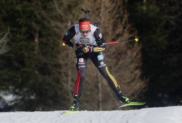 Philipp HORN (GER, SV Eintracht Frankenhain). Biathlon Sprint der Maenner. IBU Weltcup, Saison 2025-2026, am 12.12.2025 in Hochfilzen, B I A T H L O N S T A D I O N, Oesterreich. Quelle Copyright Credit : Oryk HAIST *** Philipp HORN GER, SV Eintracht Frankenhain Mens Biathlon Sprint IBU World Cup, season 2025 2026, on 12 12 2025 in Hochfilzen, B I A T H L O N S T A D I O N, Austria Source Copyright Credit Oryk HAIST xBIATHLON-HOCHFILZENx