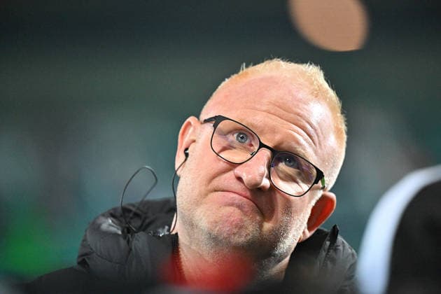 12 12 2025 Soccer Season 2025 2026 2 Soccer Bundesliga 16 Matchday SpVgg Greuther Fürth Kleeblatt Hertha BSC Berlin Sportfoto Zink MeZi xmexzix DFL regulations prohibit any use of photographs as image sequences and or quasi video only for editorial use Heiko Vogel Trainer SpVgg Greuther Fürth