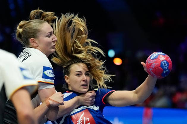 Women s Handball World Championship 2025 France Germany Rotterdam, Netherlands 20251212 France s Clarisse Mairot during the semi final of the Women s Handball World Championship between France and Germany at Ahoy Arena Photo Beate Oma Dahle NTB Rotterdam Netherlands EDITORIAL USE ONLY RESTRICTED USE FOR BETTING COMPANIES  Copyright: xBeatexOmaxDahlex xNTBx