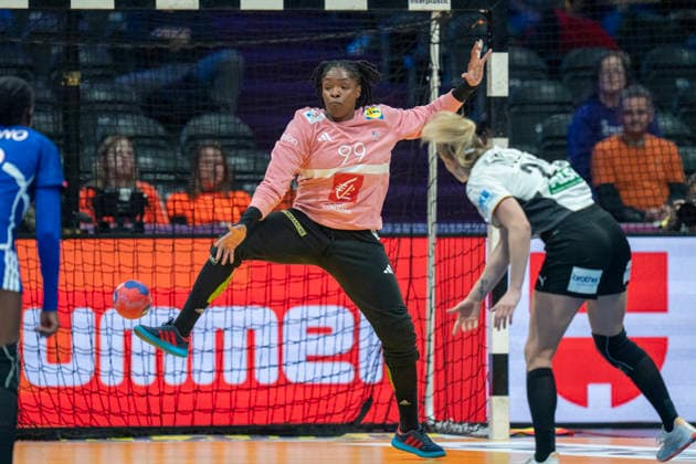 2025-12-12 France vs Germany ROTTERDAM, NETHERLANDS - DECEMBER 12: Hatadou Sako of France during the IHF Worldchampionship 2025 1 2 final match for women, between France and Germany at Ahoy on December 12, 2025 in Rotterdam, Netherlands. Rotterdam Ahoy Netherlands Content not available for redistribution in The Netherlands directly or indirectly through any third parties. Copyright: xHenkxSeppenx